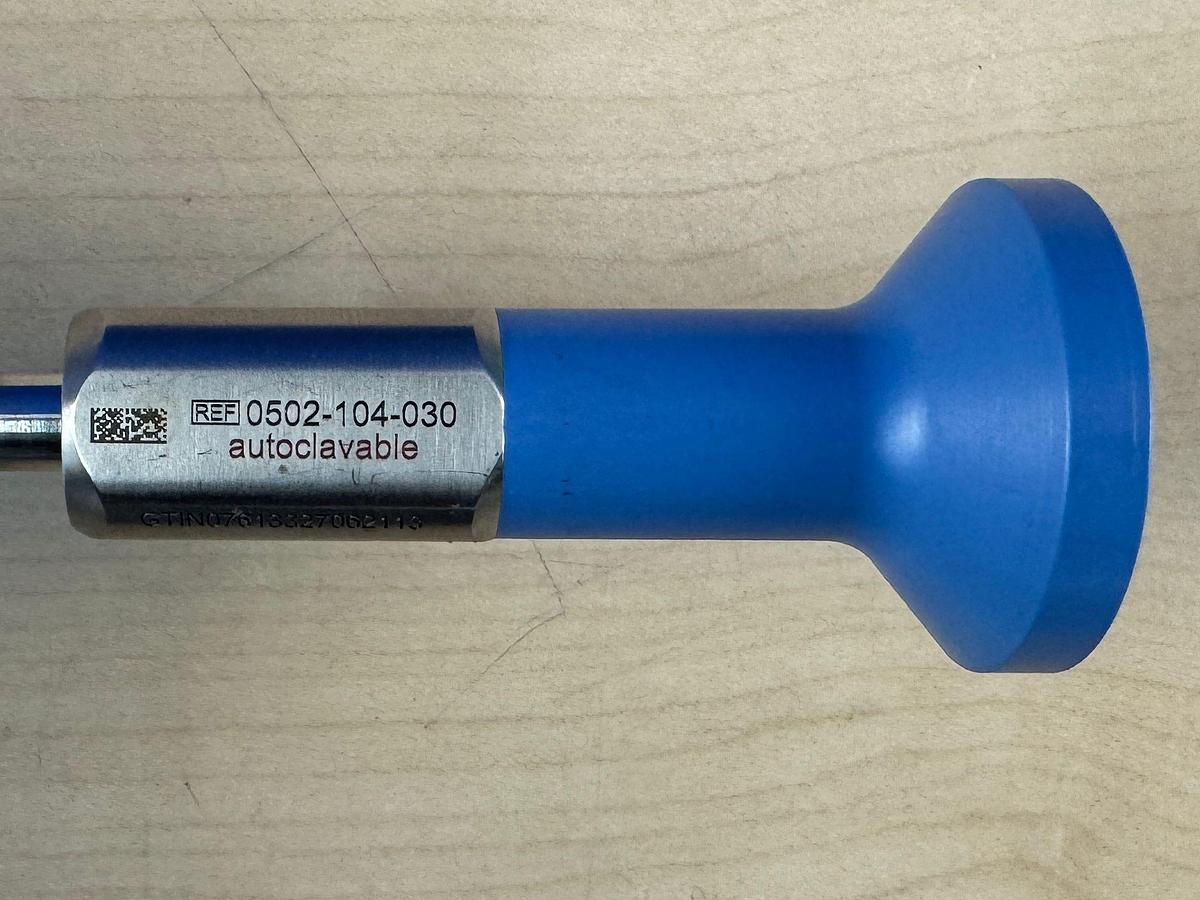 Used Stryker 4 mm 30° Ideal Eyes HD Autoclavable Arthroscope Optic REF: 0502-104-030