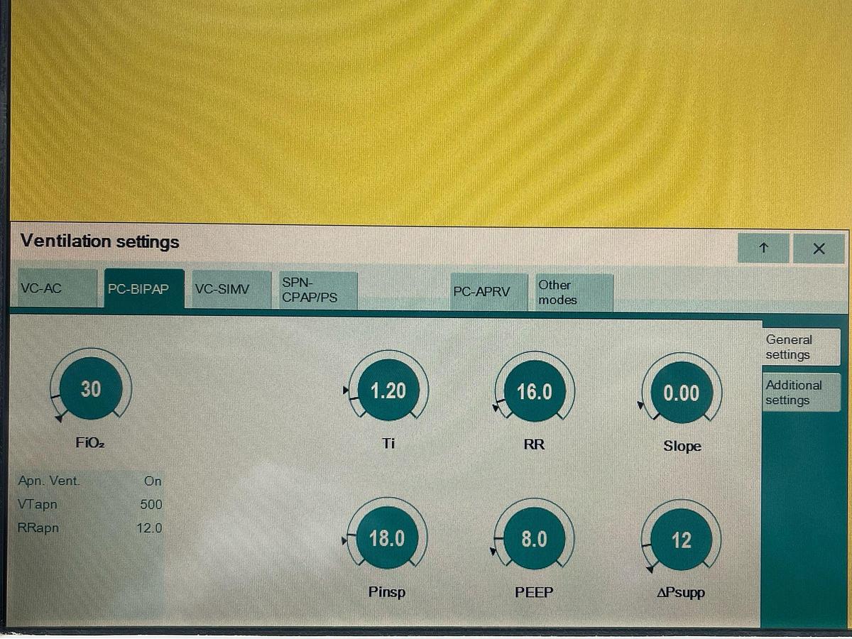 Used Dräger V500 Ventilator, YOM: 2015