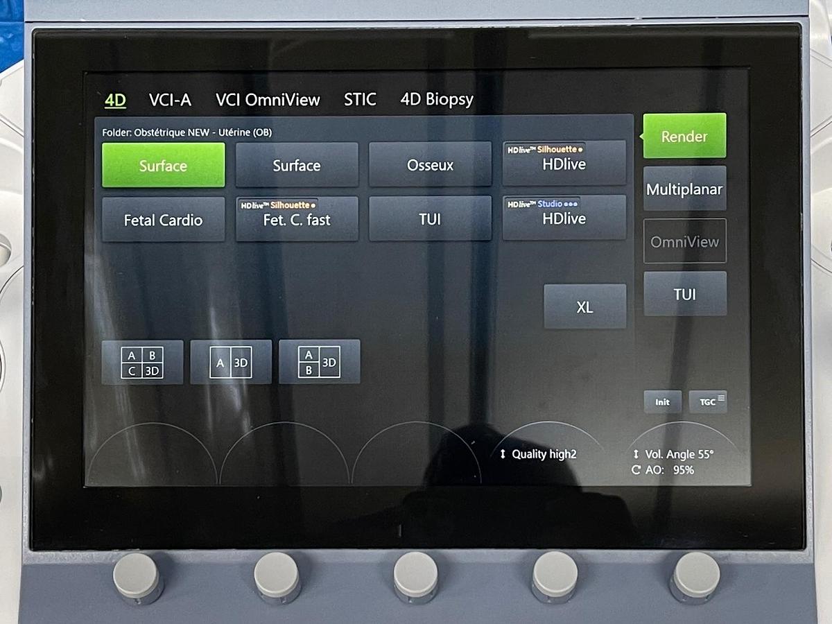 Used GE Voluson E10 OLED BT19 HD LIVE, YOM: 2017
