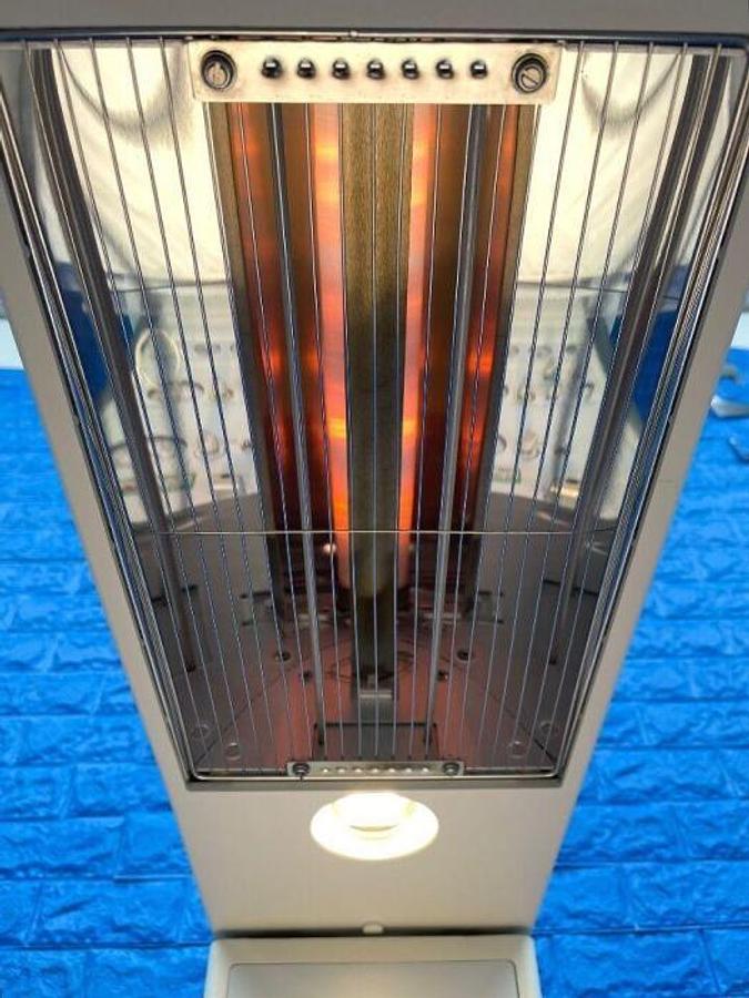 Used 2021 - DRAGER Resuscitaire