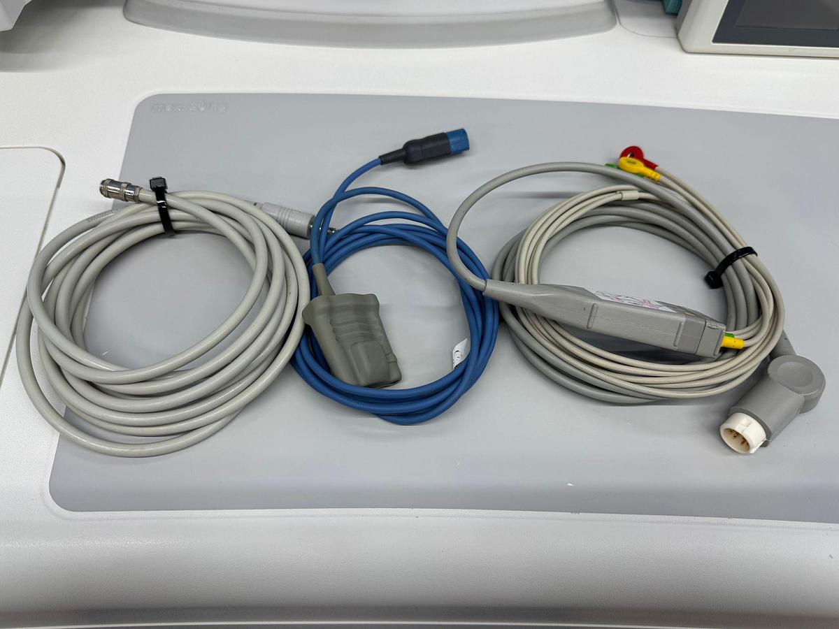 Used Dräger Perseus A500 Anesthesia YOM: 2015 