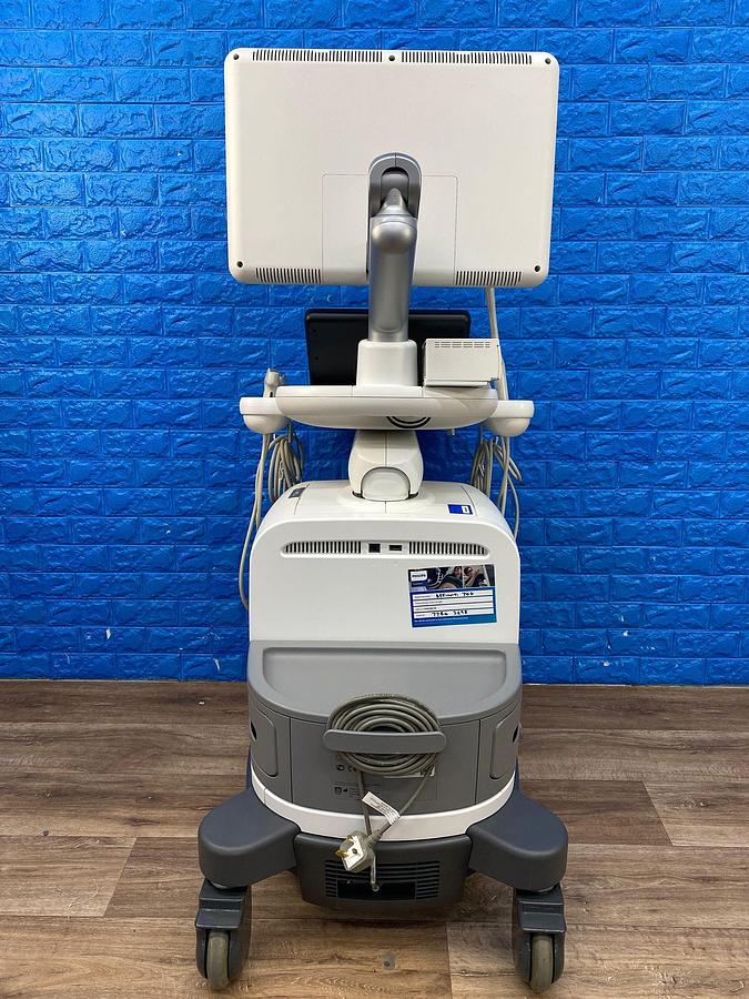 Used Philips Affiniti 70G PureWave Software Version: 9.0.16 Hardware B.0 YOM: 2018 Probes L15-7io C10-3v C9-2 C5-1