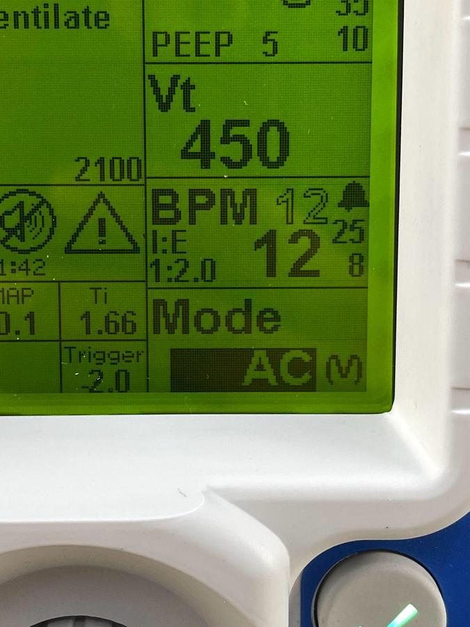 Used ZOLL 731 ventilator, YOM: 2019 Ventilator