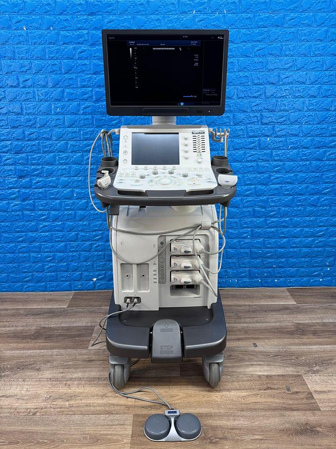 Used Toshiba Aplio 500 Ultrasound with 3x probes YOM: 2019