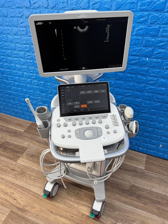 Used Siemens Acuson Redwood Diagnostic Ultrasound REF: 11503314 YOM: 2022 Probes 9C3 YOM: 2025 7VC2 YOM: 2021 9EC4 YOM: 2022