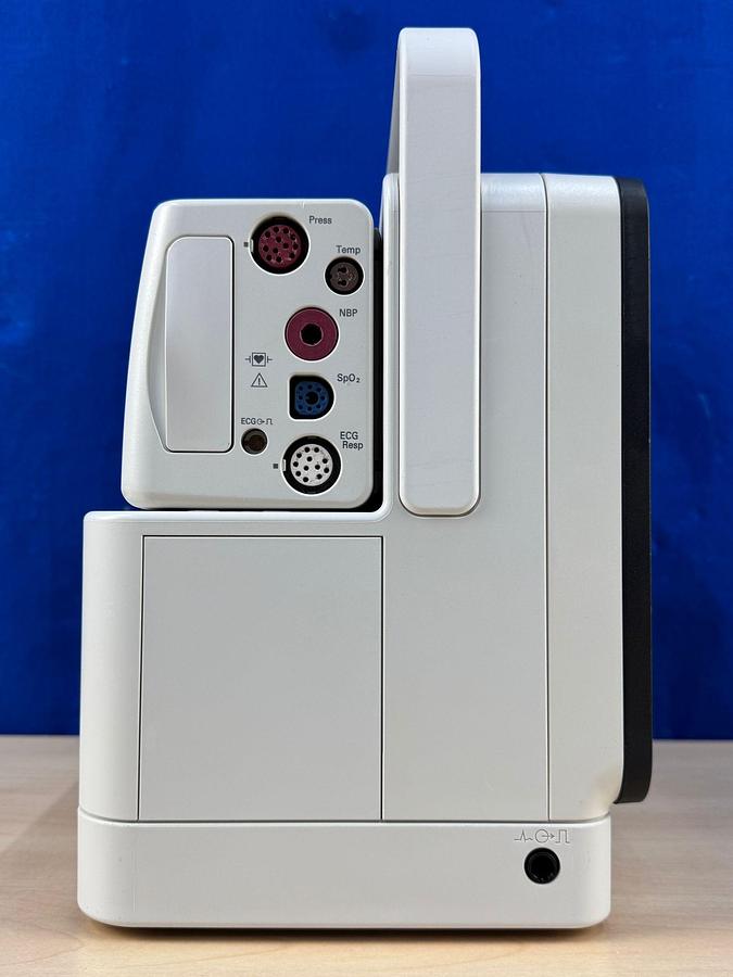 Used Philips MX 400 Patient Monitor  YOM: 2015 