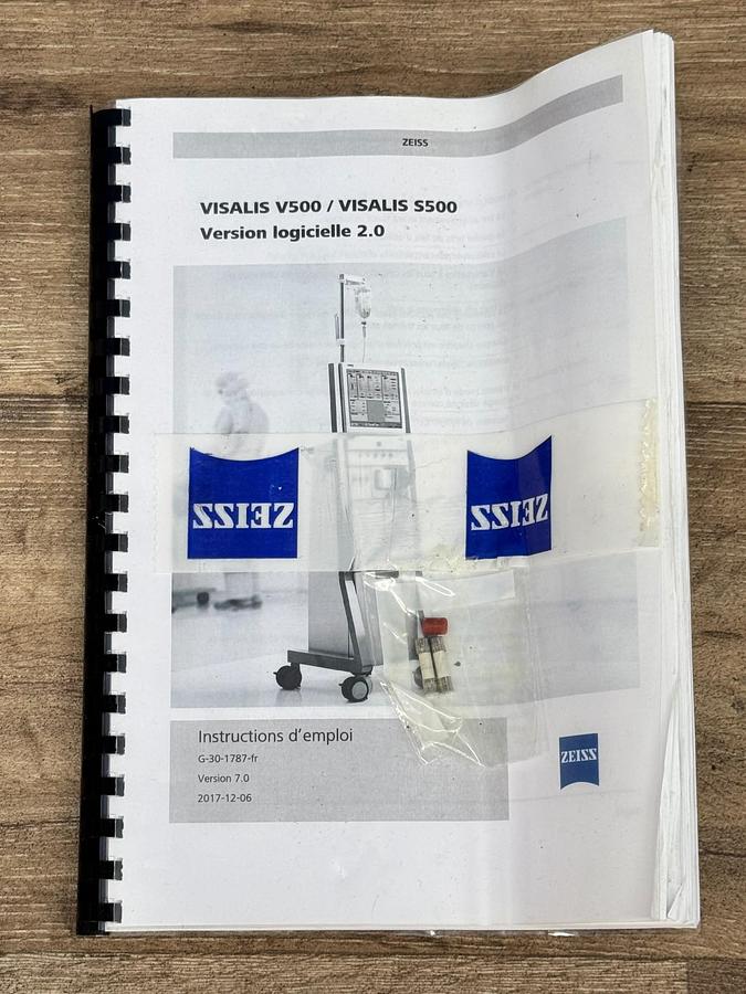 Used CARL ZEISS Visalia S500 REF: 640420 with 3 Hand Pieces YOM: 2013