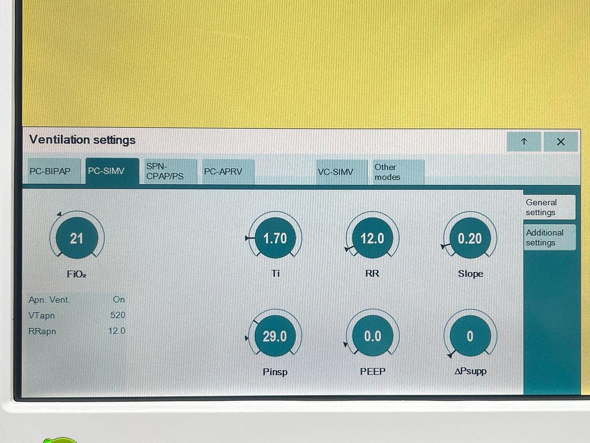Used Dräger Evita Infinity V500 Ventilator YOM: 2014