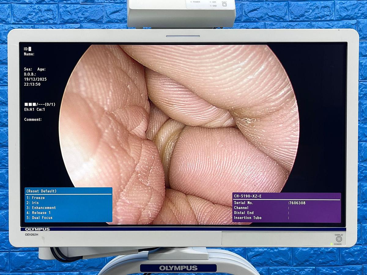 Used Olympus Camera Head Model: CH-S190-XZ-E 