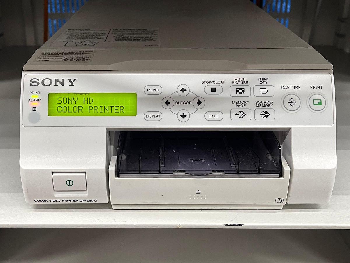 Used Pentax tower Pentax Processor : EPK- i7000 YOM: 2013 Include Pentax OS-A61 Foot Switch  Sony Colour Printer  Water Bottle