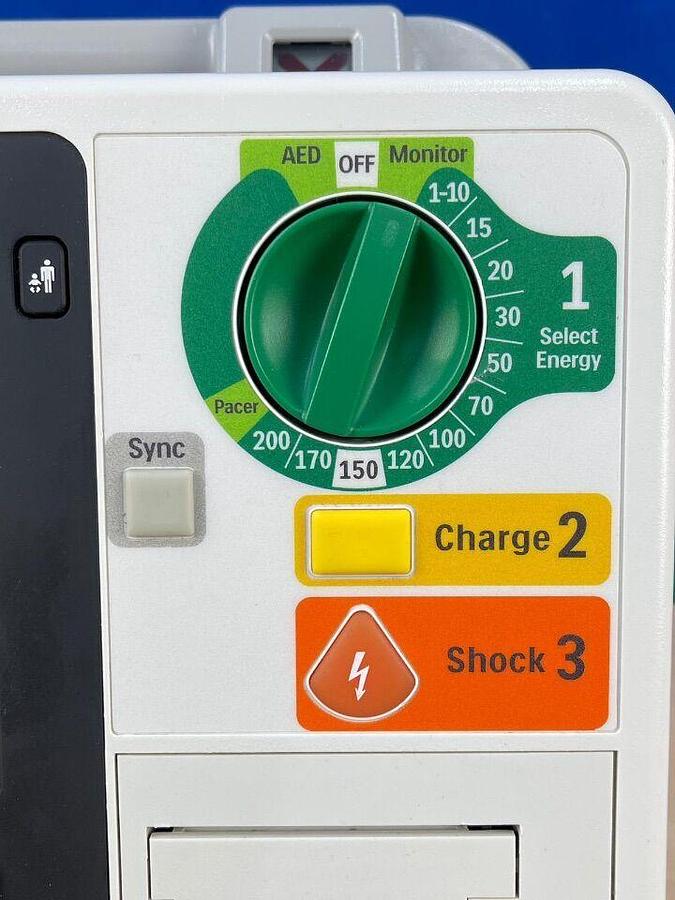 Used PHILIPS HeartStart XL+, YOM 2015