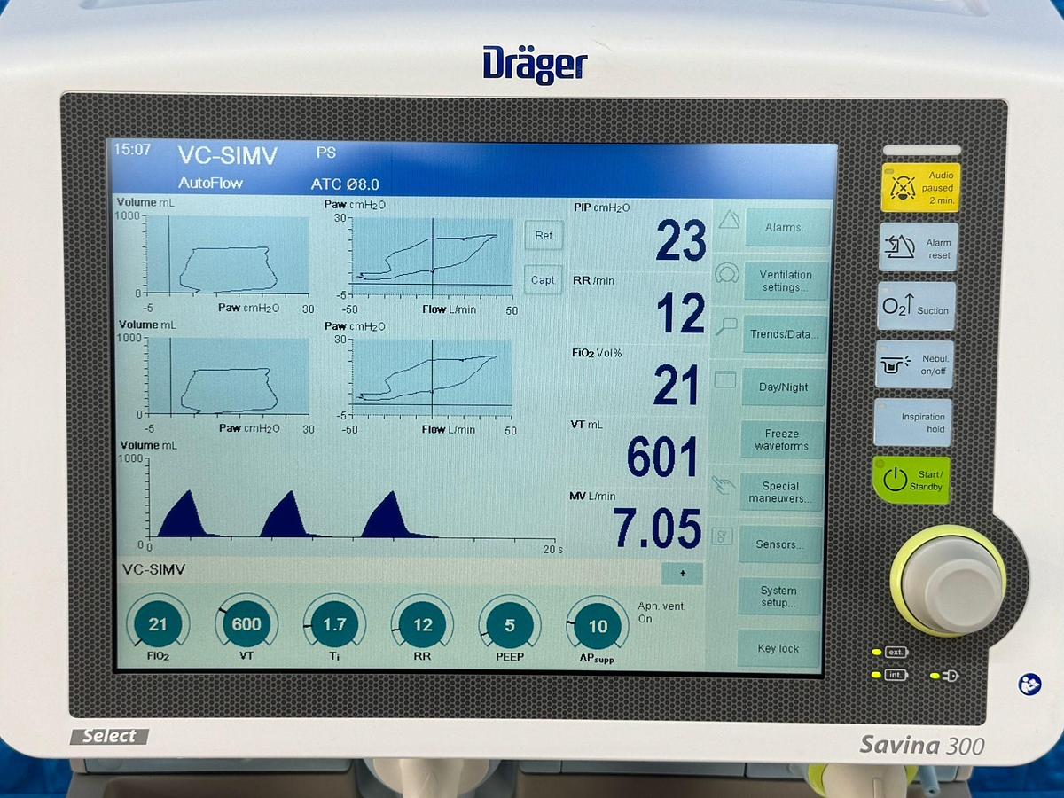 Used Dräger Savina 300 Ventilator Hours: 990 YOM: 2020