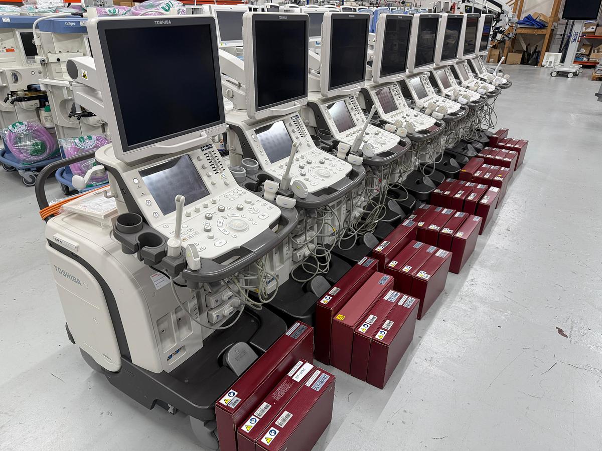 Used TOSHIBA Aplio 500 Ultrasound.  7 Units YOM: 2015 and 1 Unit YOM: 2016