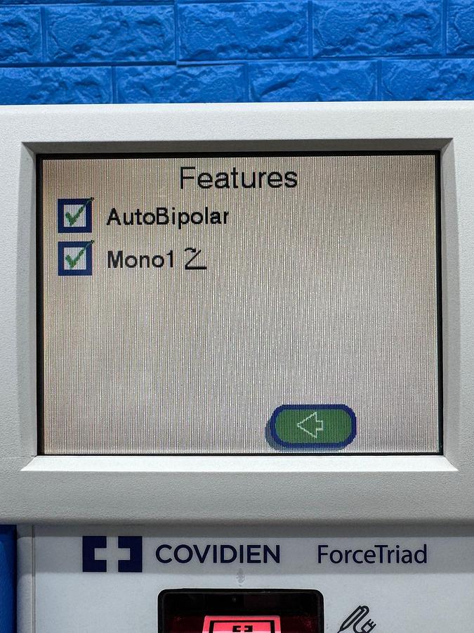 Used Covidien Force Triad  SW: 4.00.03 YOM: 2011 
