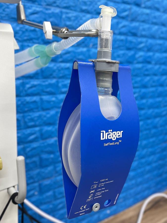 Used GE R860 Ventilator HR: 10203 YOM: 2020