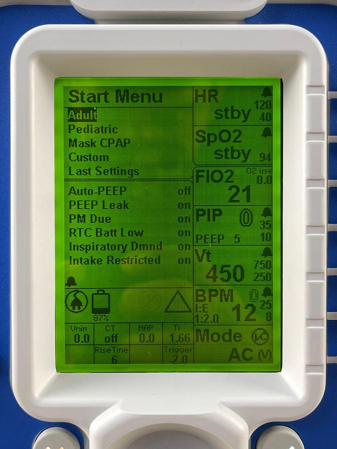 Used Zoll 731 Series Ventilator YOM: 2019 -4 pieces