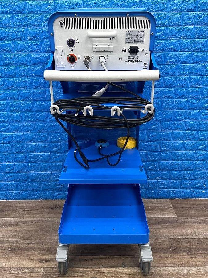Used COVIDIEN/VALLEYLAB COVIDIEN Force Triad, YOM