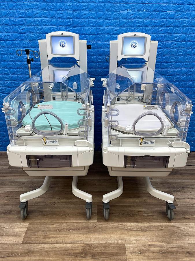 Used GE Giraffe Infant Incubator, YOM:2018, YOM:2018