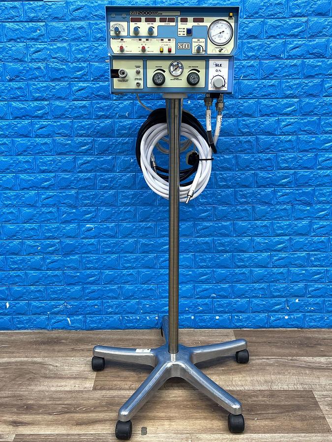 Used SLE 2000 Infant Ventilator, YOM: 2004 