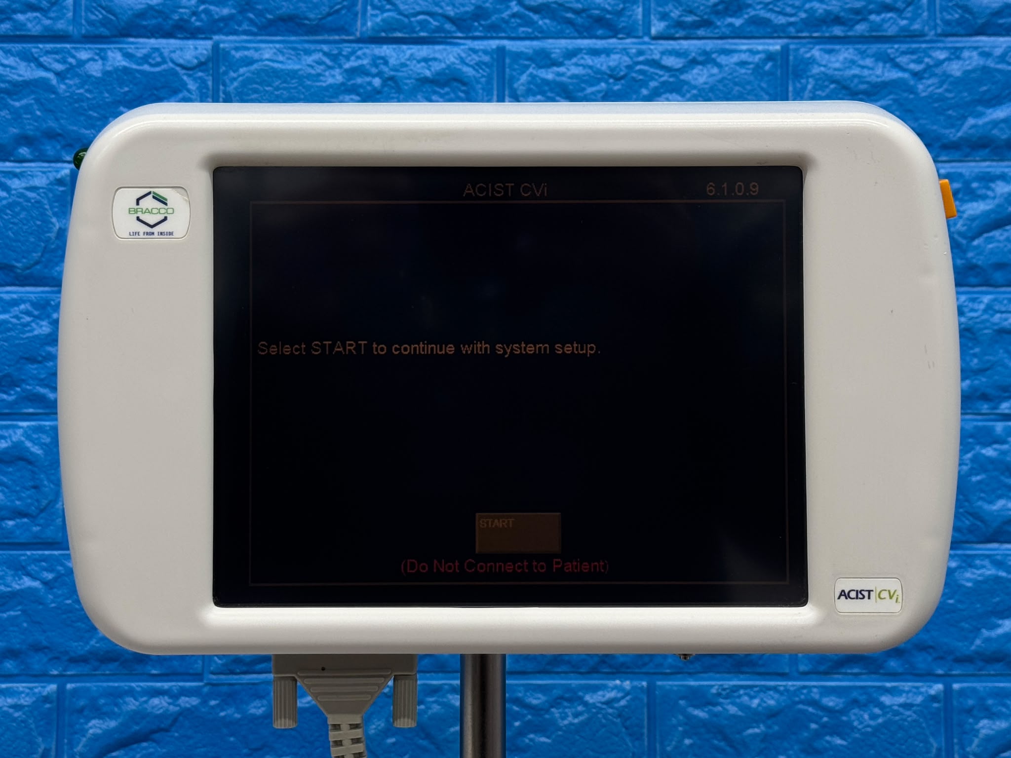 Used Bracco Acist CVi Injector System YOM: 2012