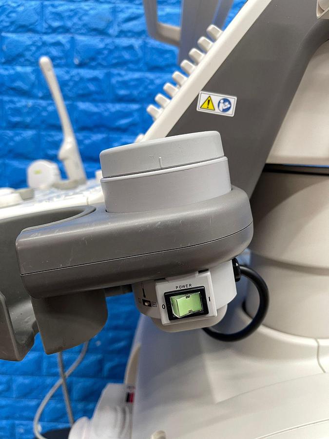 Used Toshiba Ultrasound Aplio 500 YOM: 2015