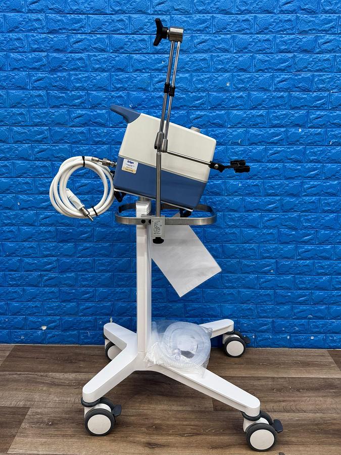 Used Dräger Carina Ventilator  Hours: 52 YOM: 2018 
