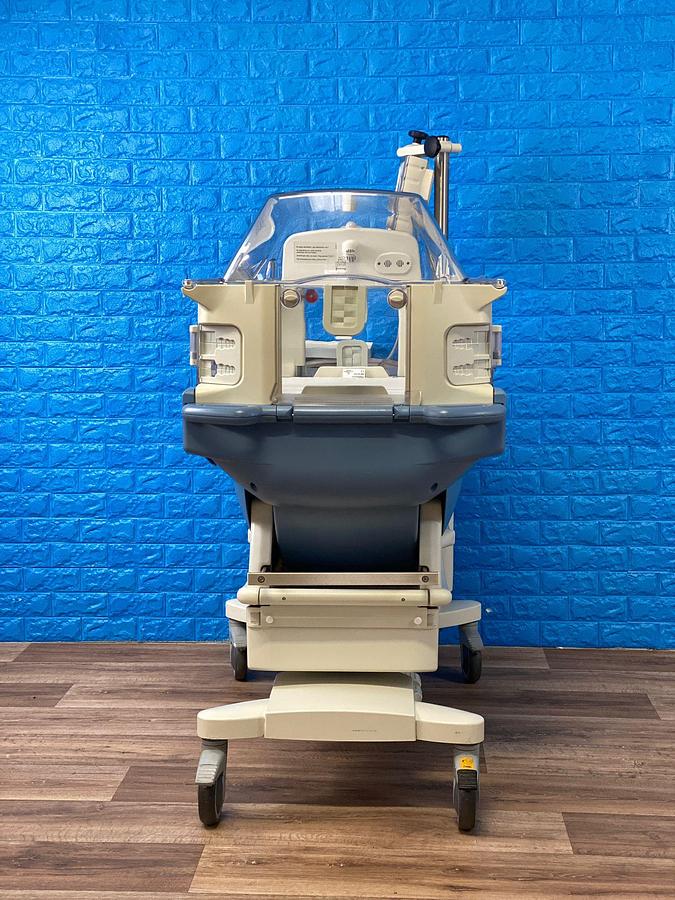 Used Dräger Baby Incubator Caleo YOM:2009