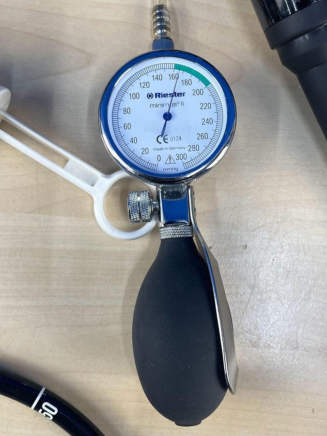 Used Olympus Scope Model: GIF-H180J