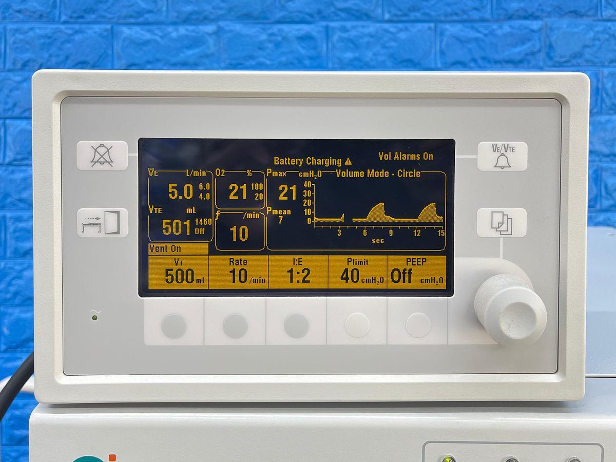 Used Datex-Ohmeda Aestiva/5 MRI YOM: 2001 SN: AMTE 00205