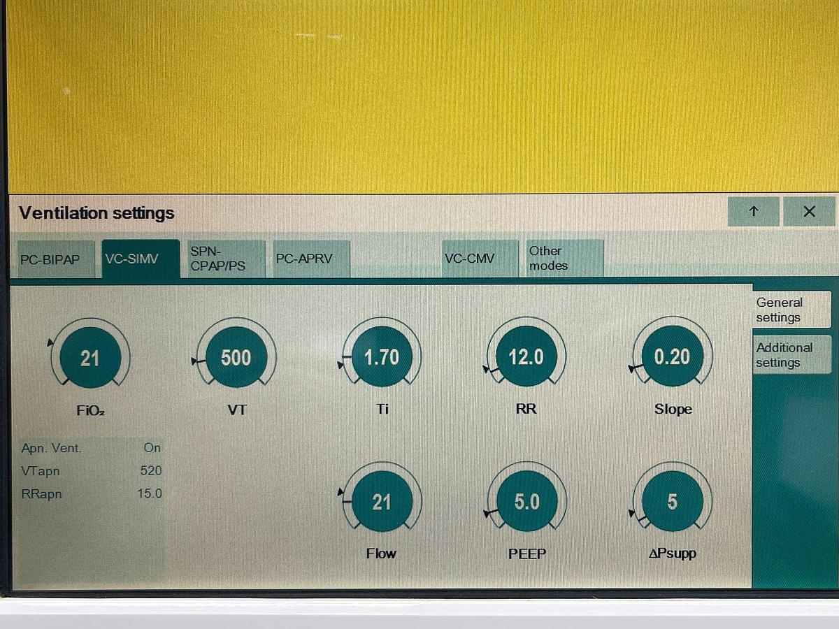 Used Dräger Evita V500 Ventilator SW: S02.51.01 Hours: 35374 YOM: 2013