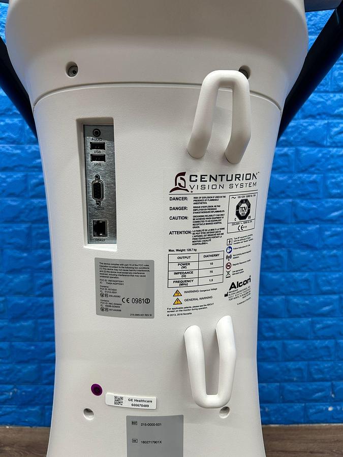 Used ALCON Centurion Phaco Machine, YOM: 2016 Phacoemulsifier