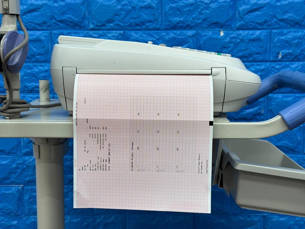 Used NIHON KOHDEN Cardiofax M Electrocardiograph ECG-2350 YOM: 2020