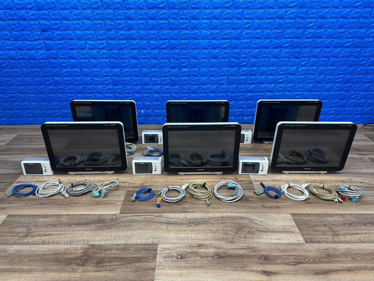 Used Philips IntelliVue MX800 Patient Monitor YOM: 2011  -2 Pieces  Without Leads  -4 Pieces  With Leads  Total = 6 Pieces