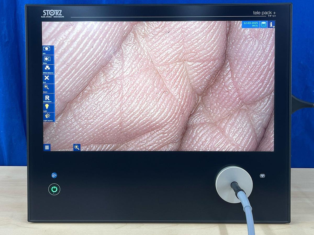 Used Karl Storz Tele Pack+ TP 101 YOM: 2022 with Karl Storz Image 1 HD Camera Head TH 110