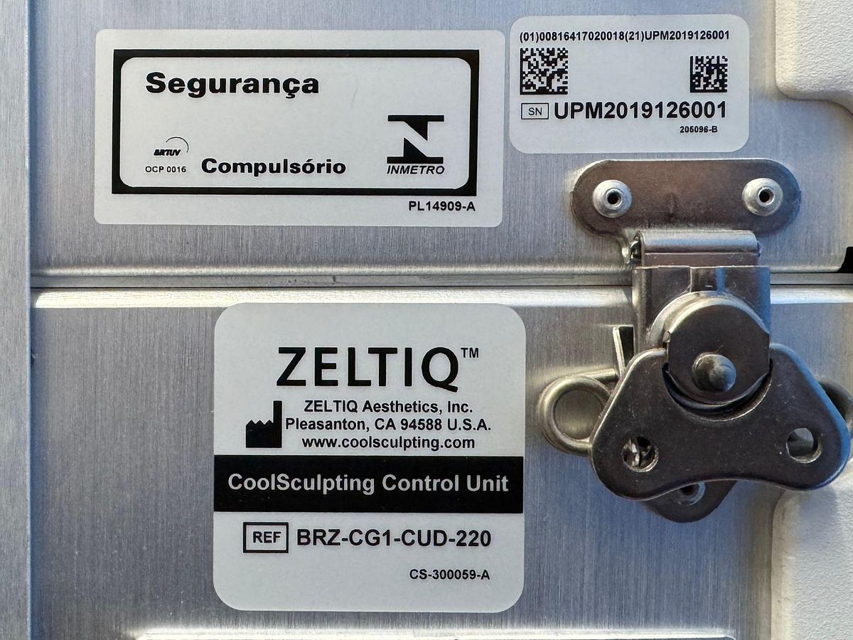 Used Zeltiq Coolsculpting Cryolipolysis Systems YOM: 2015