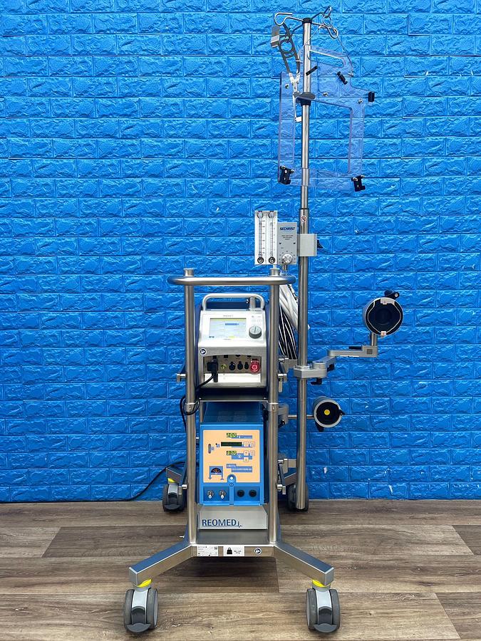 Used Maquet Cardiohelp Pump with Hico Variotherm 550 YOM: 2022 