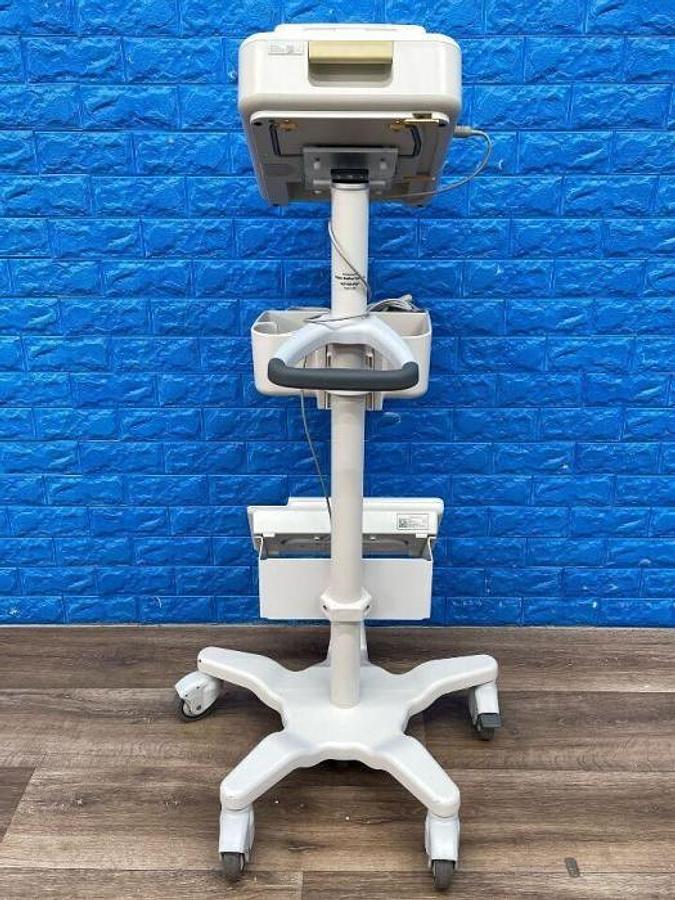 Used 2012 - PHILIPS AVALON FM30