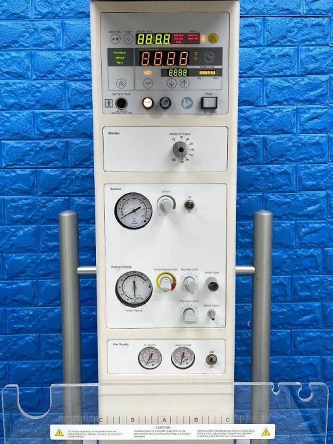 Used 2016 - DRAGER Resuscitaire