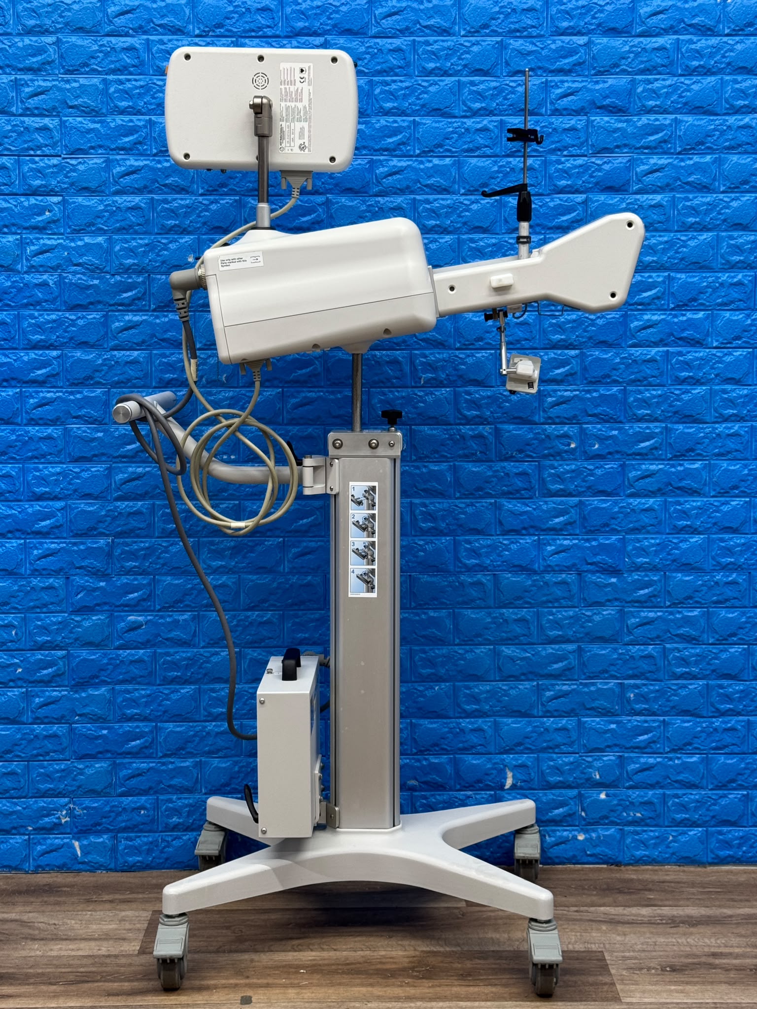 Used Bracco Acist CVi Injector System YOM: 2012