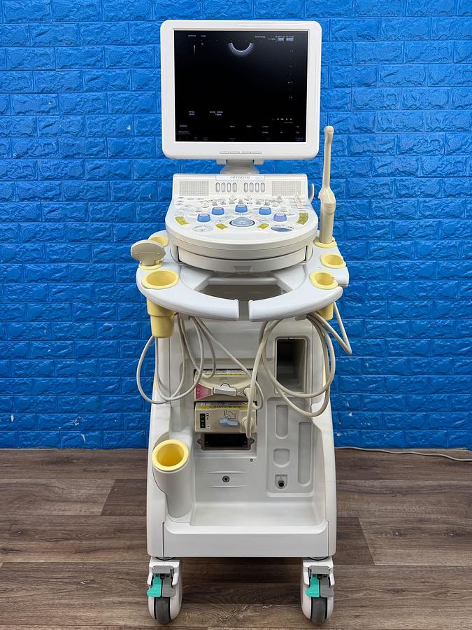 Used Hitachi HI Vision Avius Ultrasound  YOM: 2011   Probes  - EUP-C715 YOM: 2011 - EUP-V53W YOM: 2011 