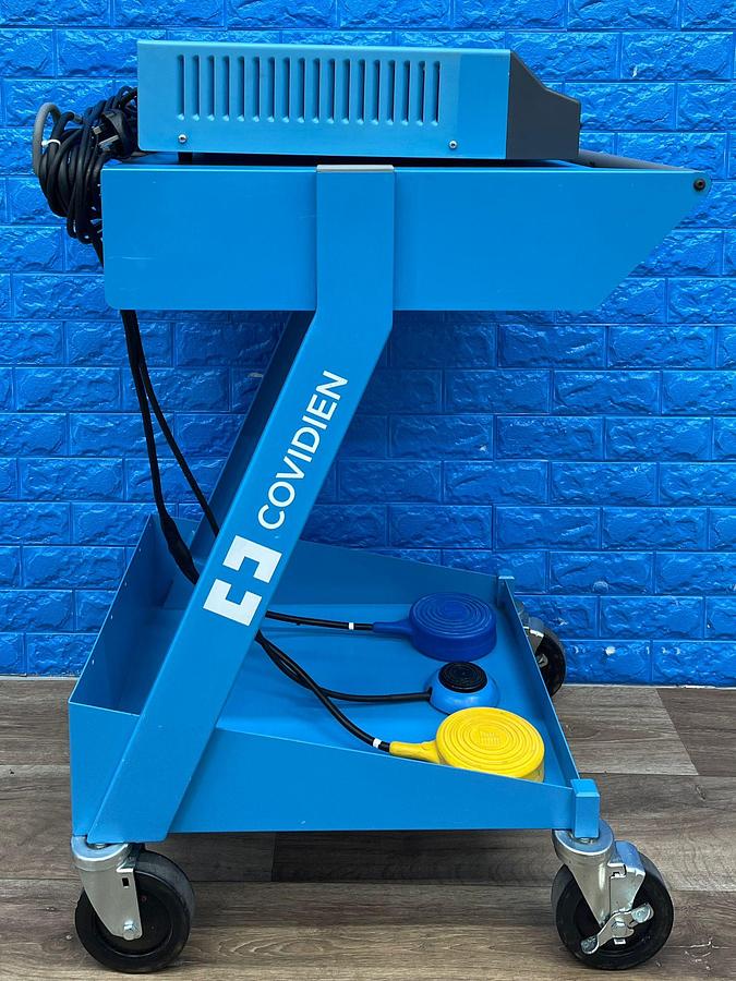 Used Covidien Force FX YOM: 2017 With Mono Polar and Bipolar Footswitch
