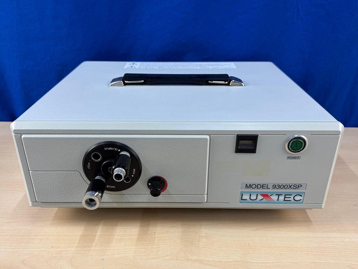 Used Luxtec 9300XSP Light Source  