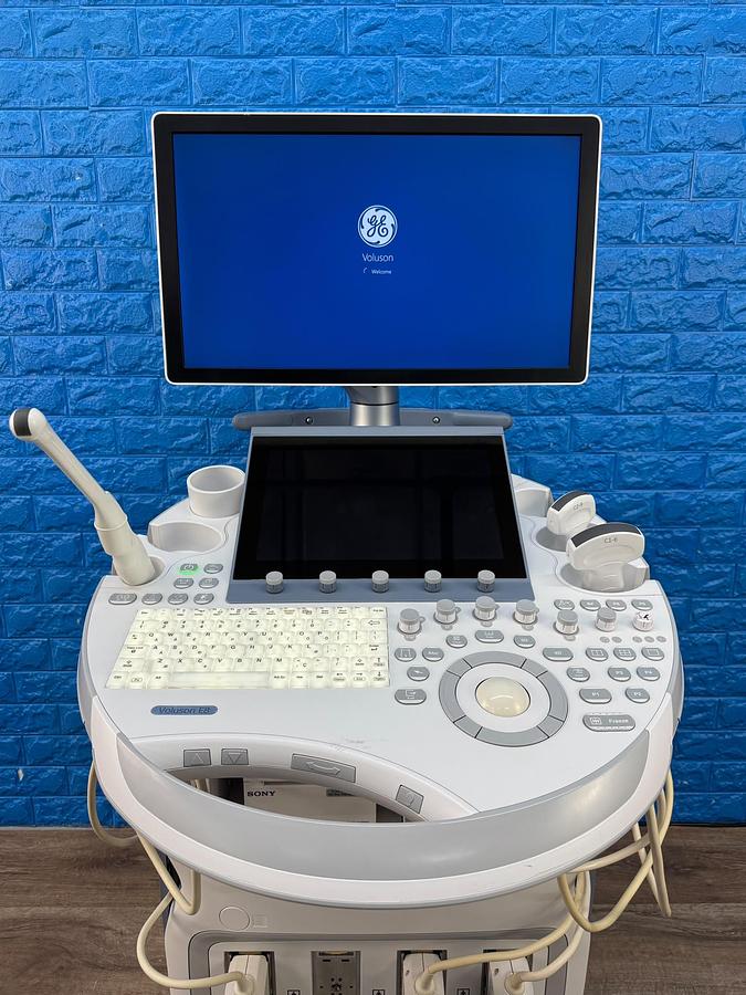 Used GE Voluson E8 Ultrasound YOM: 2019  