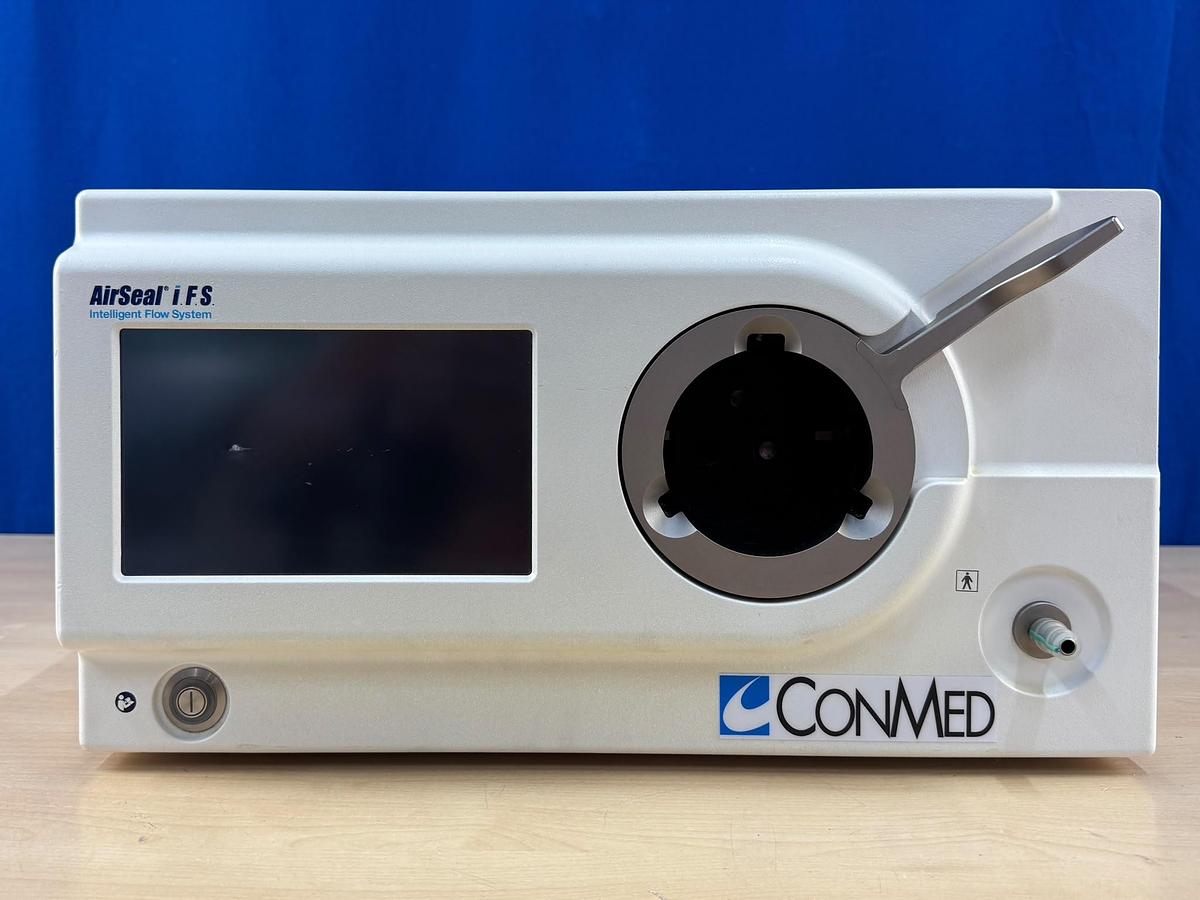 Used ConMed Airseal I.F.S Intelligent Flow System REF: AS-iFS2 / F121 EU YOM: 2019