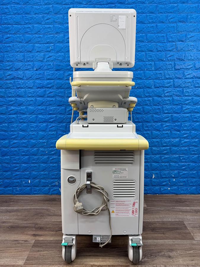 Used Hitachi HI Vision Avius Ultrasound  YOM: 2011   Probes  - EUP-C715 YOM: 2011 - EUP-V53W YOM: 2011 