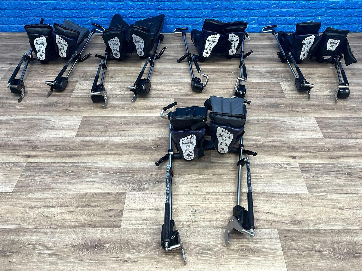 Used F-YFES-RT Finned Stirrup Foot Stand