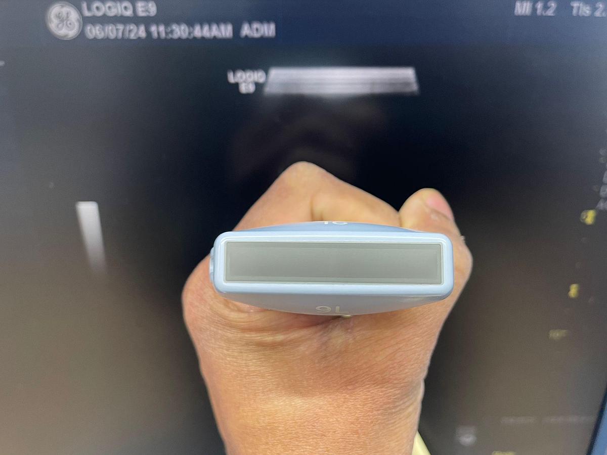 Used GE Logiq E9  YOM: 2014 With 4 Probes.