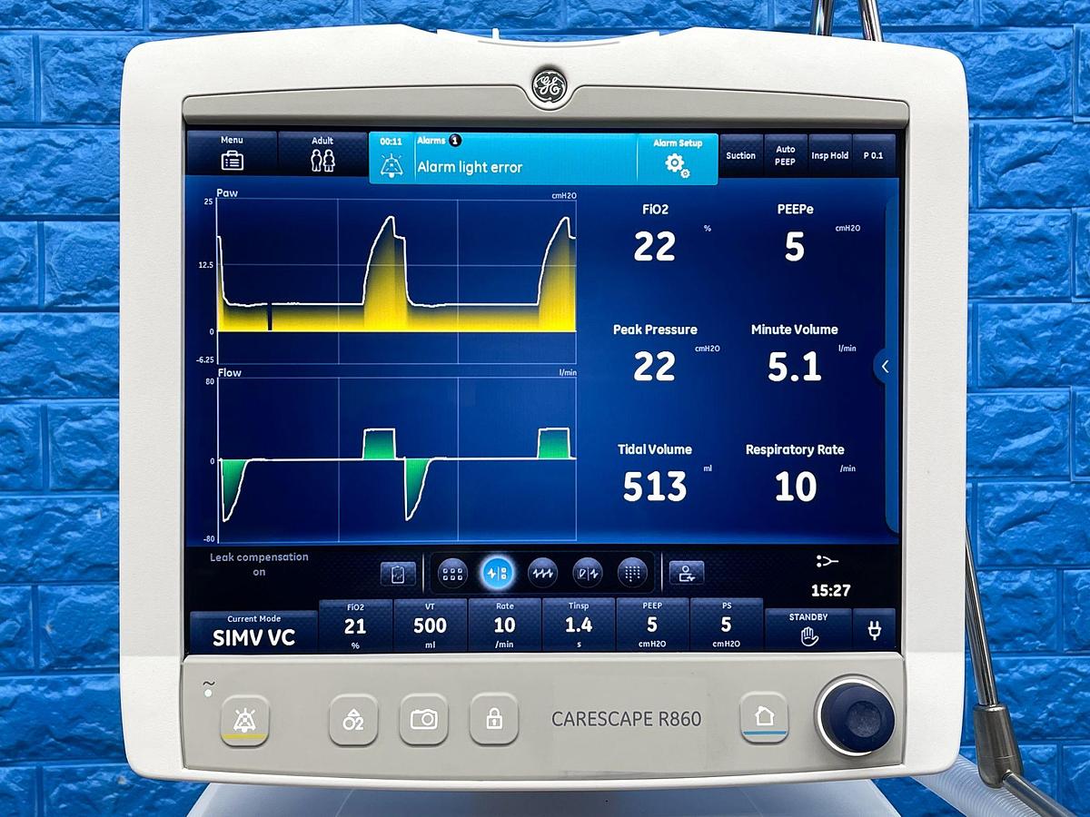 Used GE Carescape R-860 Ventilator YOM: 2020.