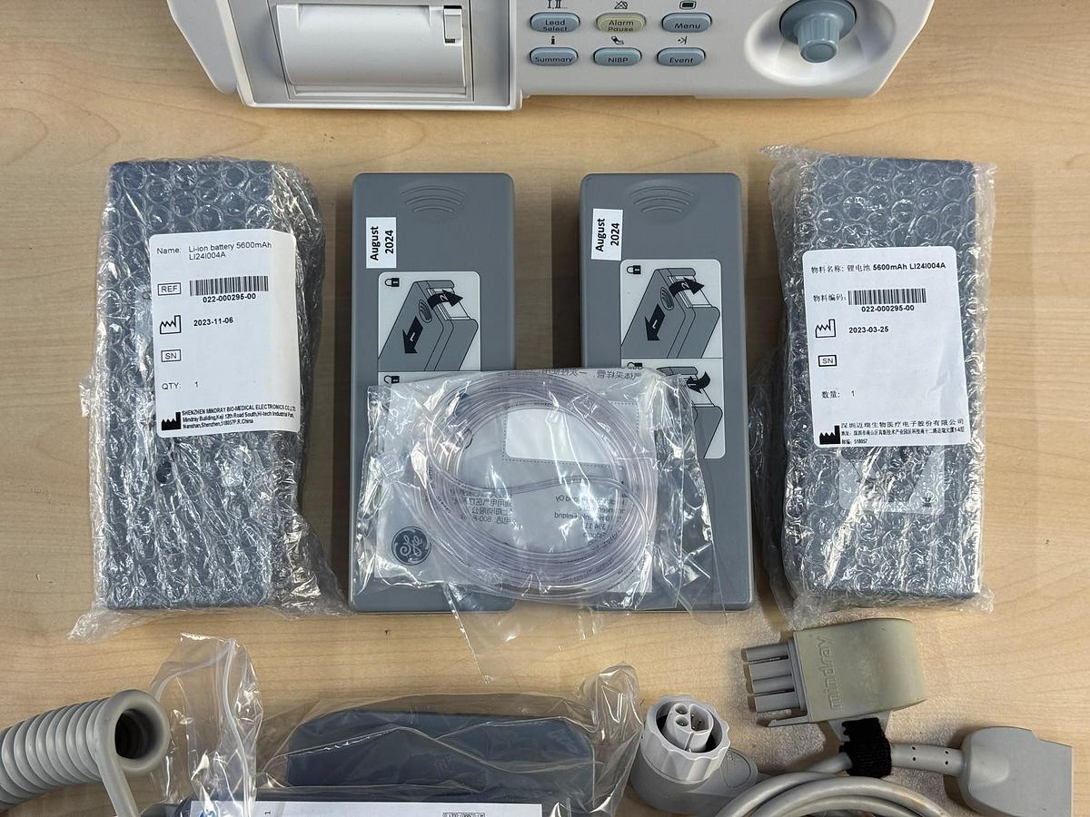 Used Mindray BeneHeart D6 Defibrillator