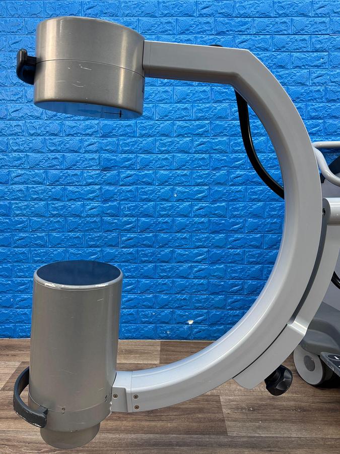 Used OrthoScan High Definition Mini C-Arm X-Ray Model: 1000-0004 YOM: 2011 SN: 5E1155